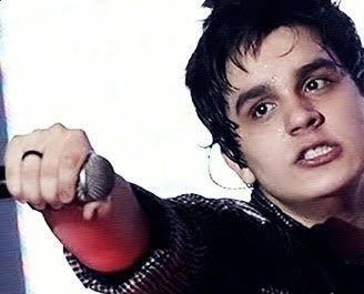 Fc.Oficial Luanaticas de itu

TT Criado 29/07/11 o Luan seguio em _/_/_