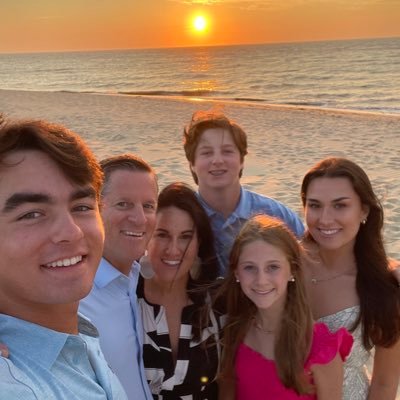 meremitchell11's profile picture. 