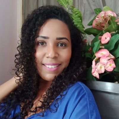 Orgullosamente venezolana,  comunicadora de profesión. El periodismo de calidad se sustenta en la verdad.