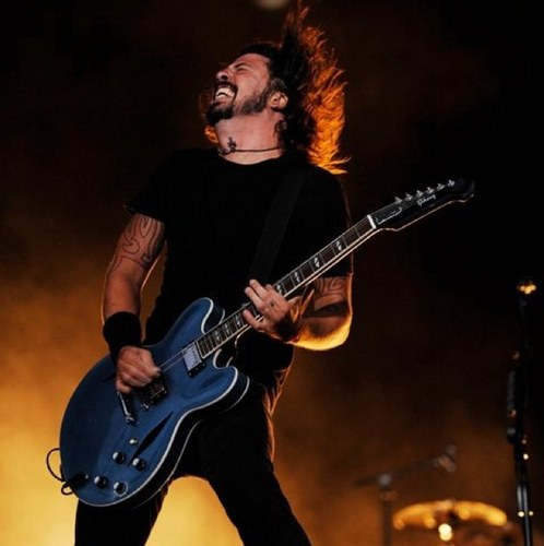 FooFightersChi's profile picture. Dear Foos: Come back to Chicago, Lolla just wasnt enough! The best fans live in Chi town!