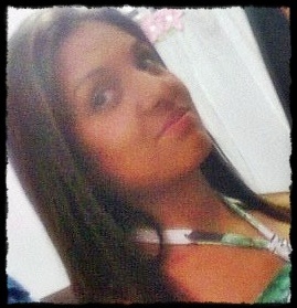 Meu Nome é Bruna Tenho 19 anos moro na cidade de Poá zona leste de São paulo gosto muito de fazer novas amizades ...Mi sigam  aii me dao essa moral♥♥