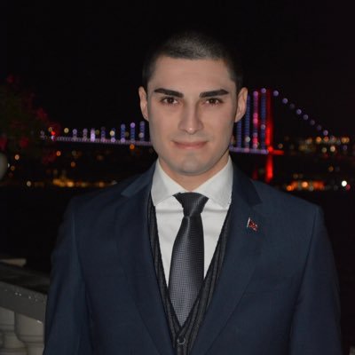 Türkiye Eğitim Federasyonu Genel Başkanı İSTEAD Genel Başkanı | Fenerbahçe Kongre Üyesi AK Parti 27. Dönem Halkla İlişkiler Komisyon Üyesi