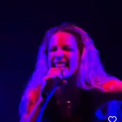 niklozom's profile picture. Me