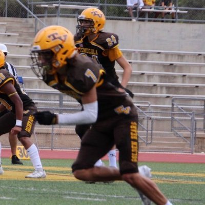 5”9
145
C/O 2025
Football #3
Track & Field
Temecula Valley Highschool