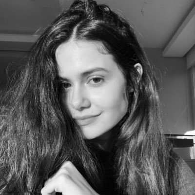 Laís Lobato