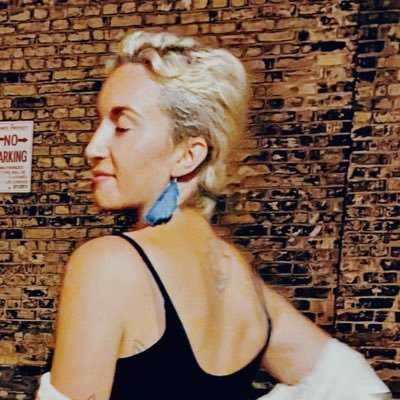 sabretheartist's profile picture. 💎 music & mama musings