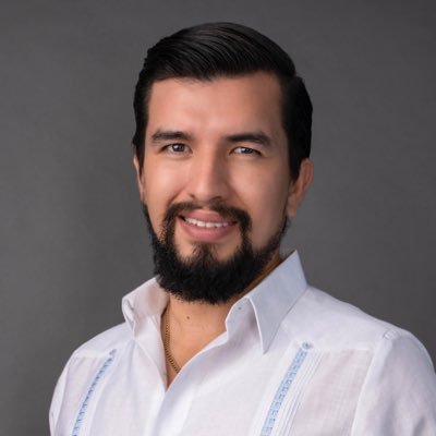 BoscoVera's profile picture. Convertir lo común en extraordinario. Consultor ComPol & Política Pública |Concejal de Manta 19-23 | Latinoamericano | Presidente en @tribuazul_ec | Libre .·.