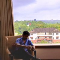 Vins (@vinsvinay2424) 's Twitter Profile