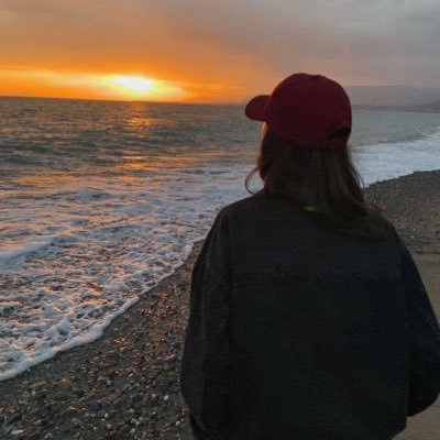 theasanalieva's profile picture. не читай мой твиттер! ничего интересного!!! Захожу читать мировые новости!!!