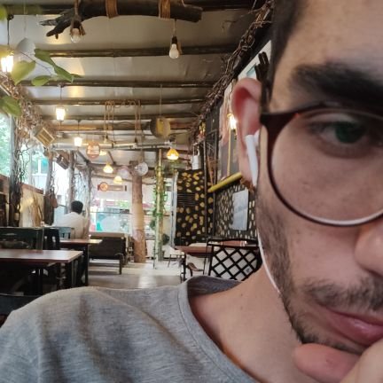 helpusthe's profile picture. #Mahsa_amini
فالو کنید بک میدم 🙏🙏