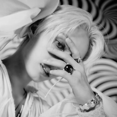 Seungkwanboo17's profile picture. 🍒🫡🦌🎬🫡🫡🫡🐸🐶⚔️🍊🧑🏼‍🦲🦖