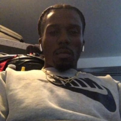 MaikoVelli's profile picture. twitch & gamer YT: Paw2wice I also provide services 😌