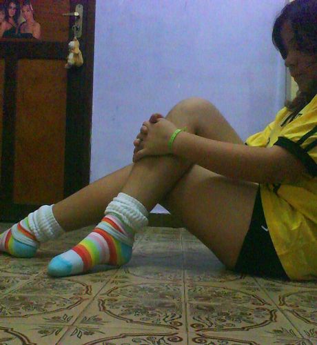 Mirelle_Luna's profile picture. Cansei de dizer sim,quando queria dizer não,de msm estando mal,distribuir sorrisos.Cansei d ter q falar o q agrada e não o q penso.Cansei de nadar contra a maré