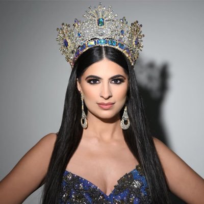Mrs. Galaxy 2022-23 | Mrs. Galaxy India Miss Diva Universe 2014 | Miss India World 2015 Founder - Dazzle Dust | Pilot | Model | Fitness | Traveller