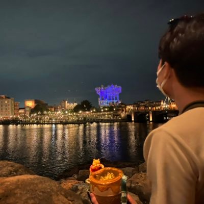 30代公務員🚹主に読んだ本の記録用✏ミステリーとファンタジー中心📚主にKindleで読書👀無言フォロー失礼します🙇♂️
