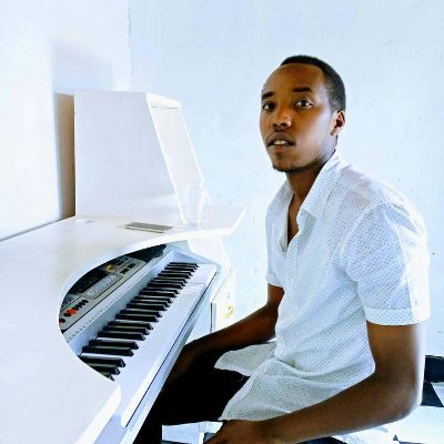 RusamazaJ's profile picture. 