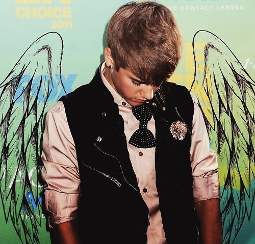 Hiiii! I am Brittany! I am the biggest belieber evaa! I follow back! I am also a simpsonator, lovattic, selenator, and a smiler. I follow back!!! xoxoxoxo