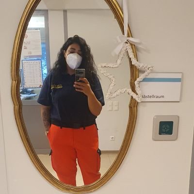 Bahar13d's profile picture. آبی بودن رسالت من است💙