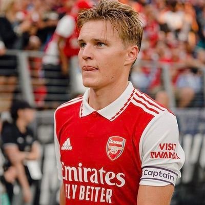 DanielKeya16's profile picture. Because life is too hard..just take an easy