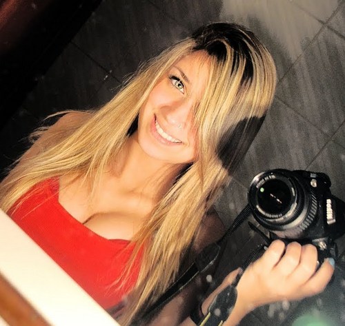 FC dedicado a @Feny_yy Eu te amo demais (L)
Dona @Thay_Kohut