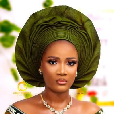 entrepreneur, model, Brand influencer
@luchis-babe on insta
I am your best hair plug, LUCHIS HAIR STORE
That common Understanding is the basic our foundation.