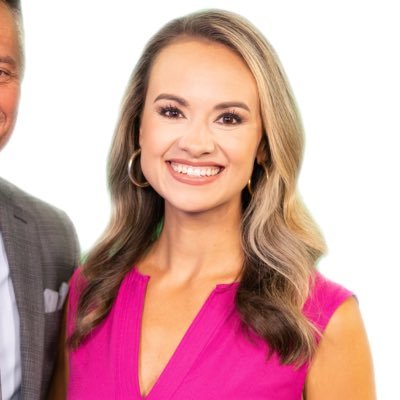 Television and Podcast Personality. #Lexington, KY. Emmy and AP award winner. Morning Anchor, @abc36news. Host, The @leeandhayley Show. Host, @theablockpod. 🎉