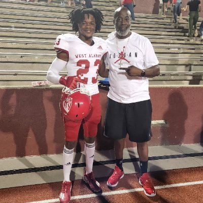 Head Coach
@SouthBamaUnited
7 on 7 Football and Alpha Elite Lions AAU Basketball