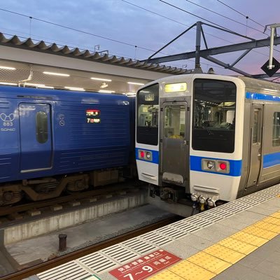 kageyushi_03's profile picture. 撮り鉄っぽいことしてる某公立大学生．最近はあまりしゃべりません．DMはTwitterよりインスタのほうが見やすい、ってことでリンク貼っときます．