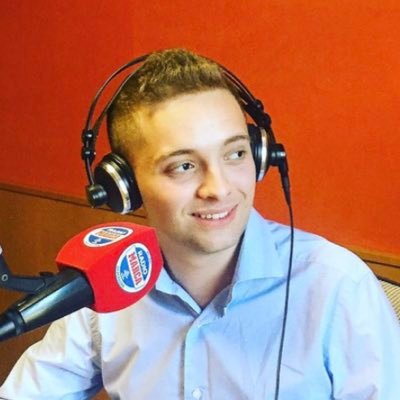 Periodista Deportivo y amante del Fútbol ⚽️🇪🇸 Anteriormente en @radiomarca y @telecincoes