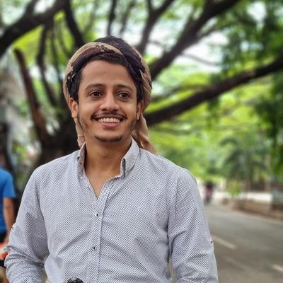A computer science student, interested in Web Development, from 🇾🇪