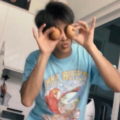 nadnareee's profile picture. ทาสรักมายอาโปตลอดไป แต่ใจอยู่กับไบเบิ้ลง่ะ