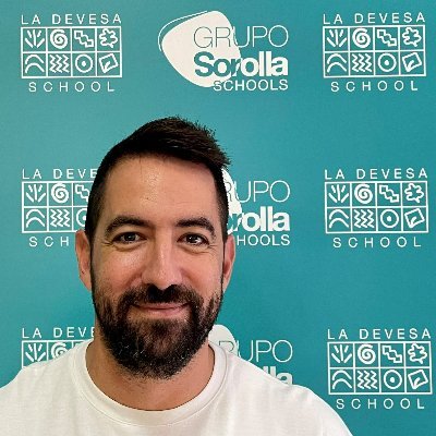 #MIEExpert Profesor de Inglés de #LaDevesaSchoolCarlet @gruposorolla Amante de los deportes (en especial baloncesto) y la educación. Amunt Valencia💪🏻🦇