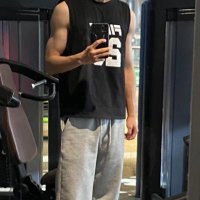 Kostas (@ugly_beau) 's Twitter Profile