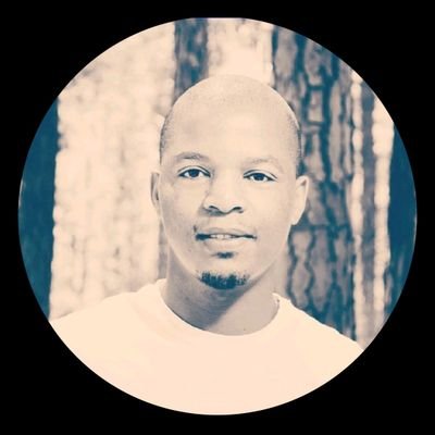 Undisturbed sleep salesman @ https://t.co/o0Ti4PB6ga
Making music through 13 Labs on Spotify, Apple Music 🎶