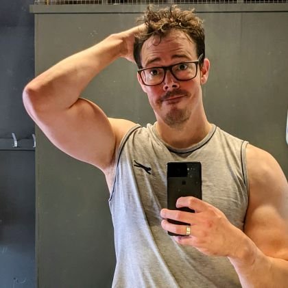 anandamide's profile picture. Gay Buddhist gym rat. Trying to stay sane, occasionally crazy. Technically poly, actually single.

Trying to do better.