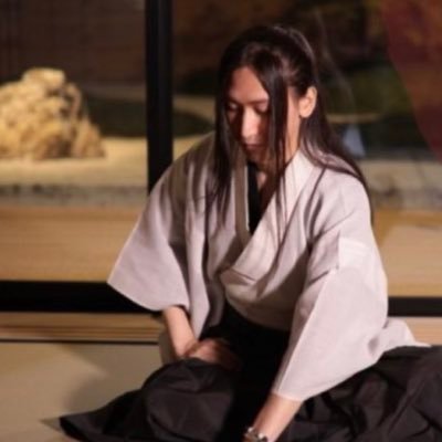 Goûter le matcha et les gâteaux japonais,Jeux japonais traditionnels, L'exposition d'art. Près de Kamishichiken.. にほんご→🇯🇵@ousu_himemaru