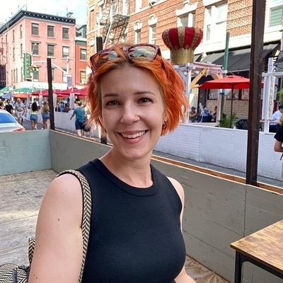 _pungen's profile picture. digital nomading product designer