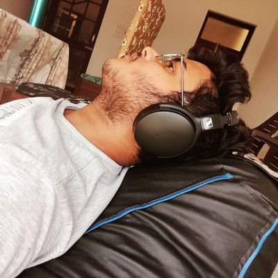 himang_mittal's profile picture. Curious and Confused.