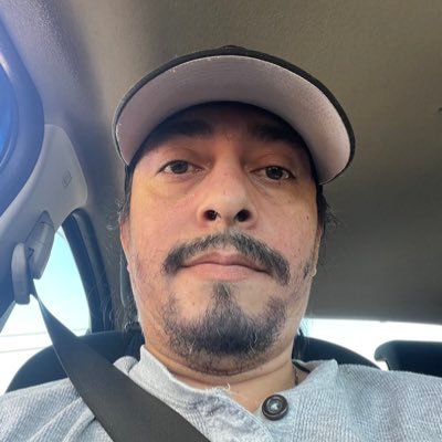 Hola si buscas un chico que te llene de semen yo te puedo ayudar tenemos muchos jóvenes que quieren tener una chica en su area no hay cargos por nuestro Job