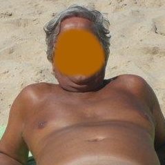 Bi passivo/bottom. Adepto do sem pelo. Quero oral, cum cleanup e talvez mais. Disponível para sexo em minha casa,não me desloco. Msg para: sexyhot45@hotmail.com