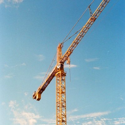 See a crane? DM. Crane watch is 24/7. 🏗️🏗️🏗️