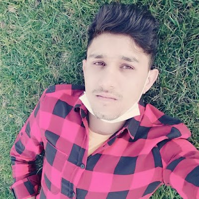 usmansahil5255's profile picture. 