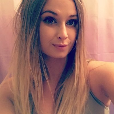 IdeAmber_'s profile picture. Van Andel Insitute•Grainger Lab•Busy Fishing 🎣 and Wnting