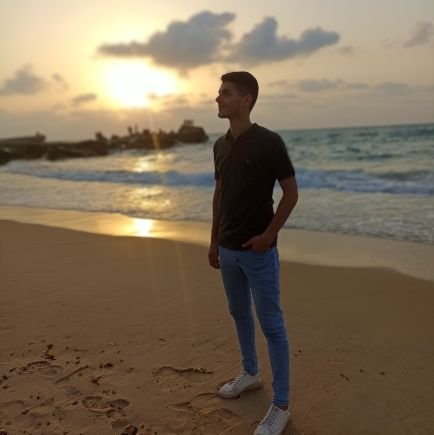 moh_e_terri's profile picture. Computer Science 🧑‍💻 | 
Front-End Web Dev ⚛️🌐 |
'Be or not be🙂'