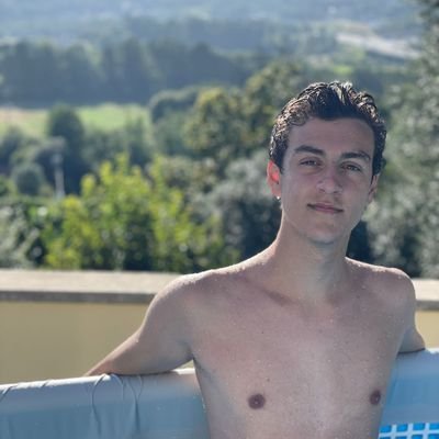 insta: pedro_carreira90
18
UTAD - Engenharia Informática