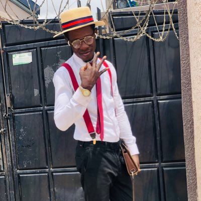 de_survivor1's profile picture. Chef | Engineer | Cheese and Pizza Box Dealer | Music Lover | Goal Digger | Dream Chaser