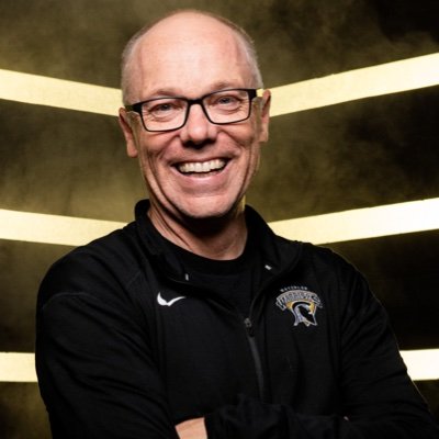 Photographer, Graphic Designer, and Social Media and Brand Manager UWaterloo Warriors 🇨🇦