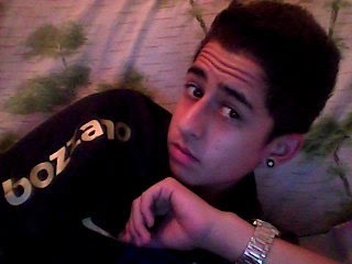 GOSTOU DE MIM HUM QUEE BOOM NÃO GOSTOUU PROBLEMA È SEUU NÃO NASCI PRA AGRADA A TODOOS ! http://t.co/B2zL9RAxyx