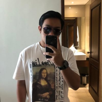 HolliSweeet's profile picture. 