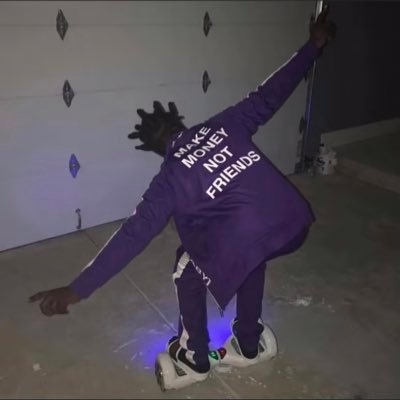 +18 content creator⚡️DM for content⚡️999🌎